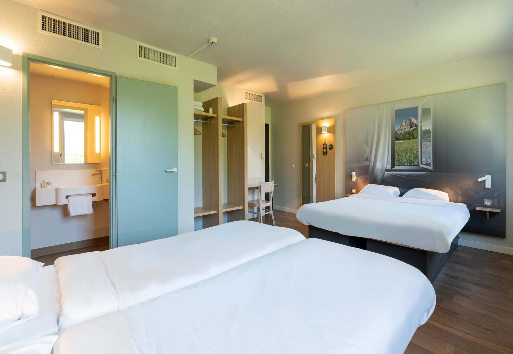 B&B HOTEL Saint Jean De Maurienne Sainte-Marie-de-Cuines Extérieur photo