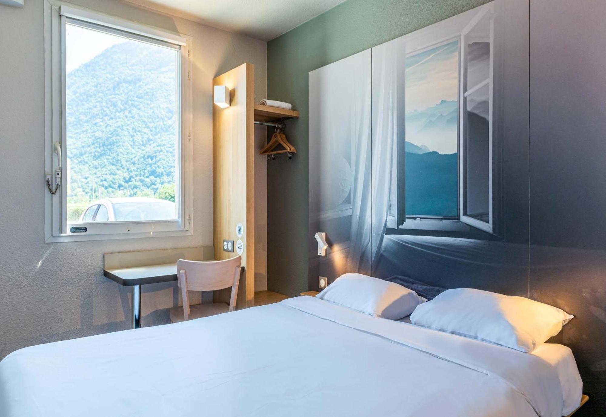 B&B HOTEL Saint Jean De Maurienne Sainte-Marie-de-Cuines Extérieur photo