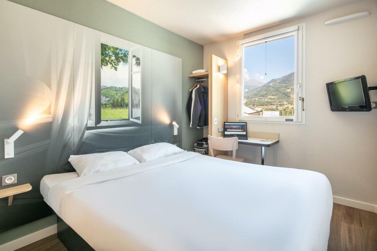 B&B HOTEL Saint Jean De Maurienne Sainte-Marie-de-Cuines Extérieur photo